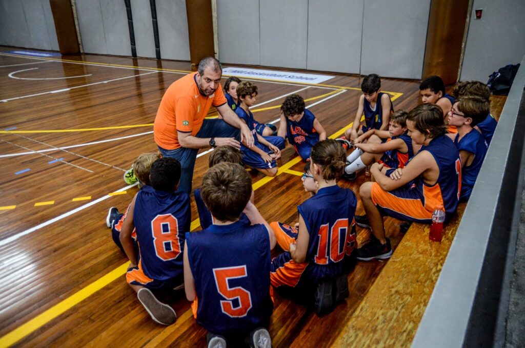 instituto superacao, doação, padrinhos, madrinhas, solidariedade, esportes